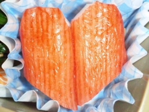 お弁当に可愛い彩り カニカマで赤いハートのおかず レシピ 作り方 By りわ Polka Dots 楽天レシピ お弁当に可愛い彩り カニカマで赤いハートのおかず レシピ 作り方 By りわ Polka Dots 楽天レシピ